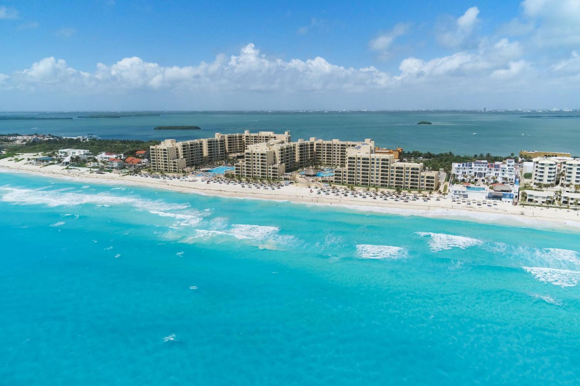 The Royal Sands Resort & Spa Cancun Bagian luar foto